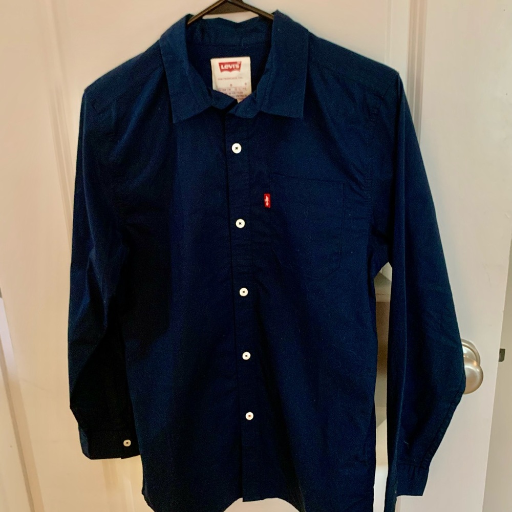 NWT Boys size L Levi’s Navy Blue button dress shirt new condition